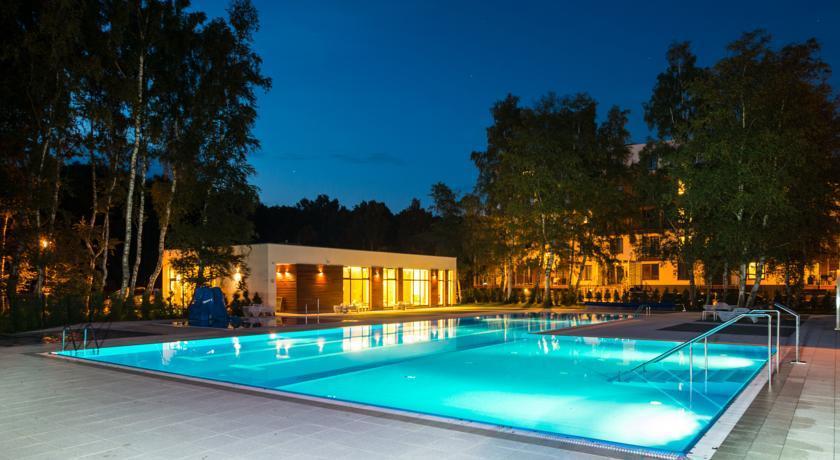Apartament Z Basenem Kołobrzeg Exteriör bild